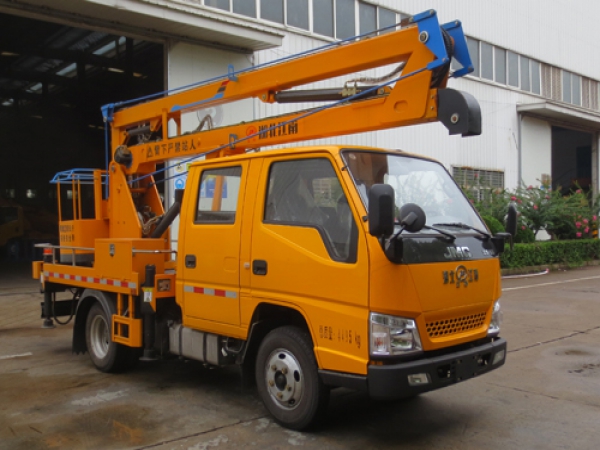 江鈴13.3米雙排高空作業(yè)車(chē)（藍(lán)牌新款）